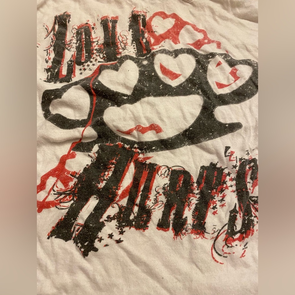 Love hurts size large